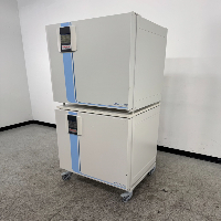 Thermo Scientific Heracell 240i Doublestack CO2 Incubator image 1
